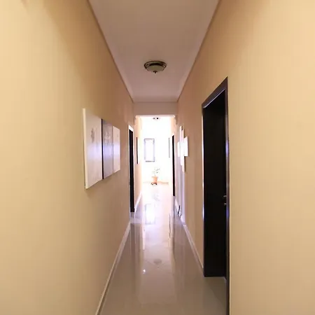White Palace ホテル