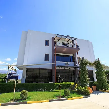 Hotel White Palace Gjirokastër