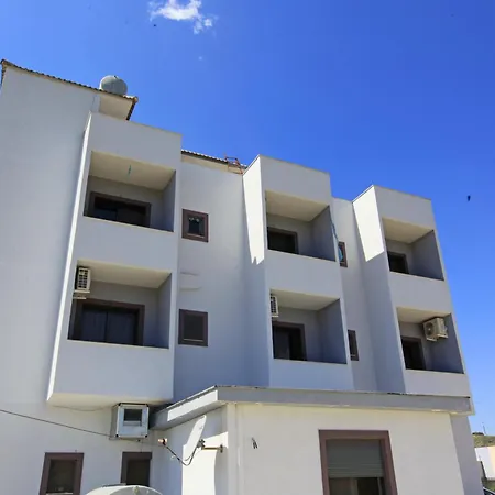 White Palace Hotel