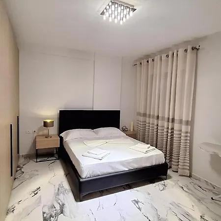 White Palace * Vlorë